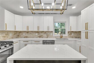 2358 Tilson Rd in Decatur, GA - Building Photo - Building Photo