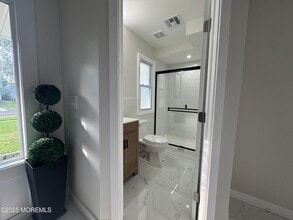 1 Maplewood Ct in Barnegat Township, NJ - Building Photo - Building Photo