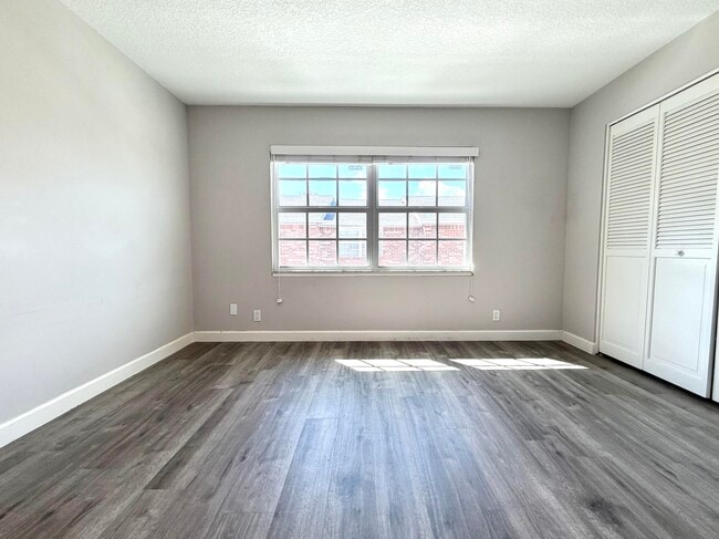 413 N Cypress Dr in Tequesta, FL - Building Photo - Building Photo