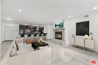4442 St Clair Ave in Los Angeles, CA - Building Photo - Building Photo