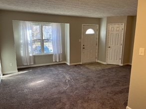 225 Sherando Cir in Stephens City, VA - Building Photo - Building Photo