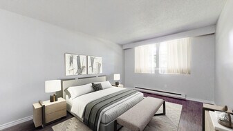 245 Yeomans St in Belleville, ON - Building Photo
