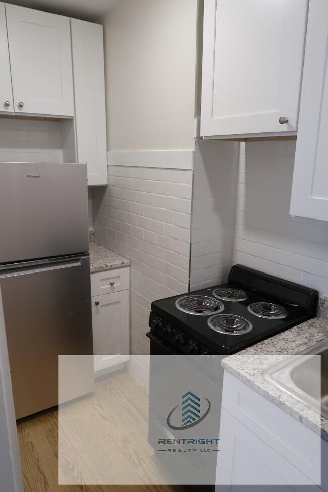 property at 4825 N Talman Ave