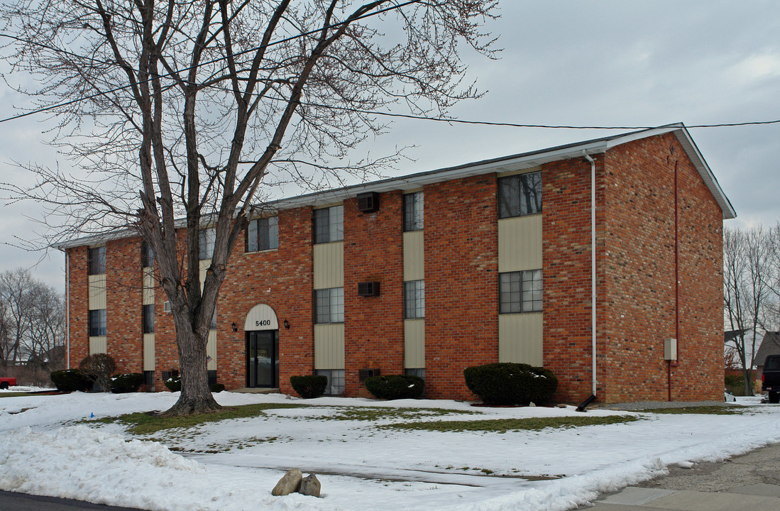 5400 Eastgate Dr in Fairfield, OH - Building Photo