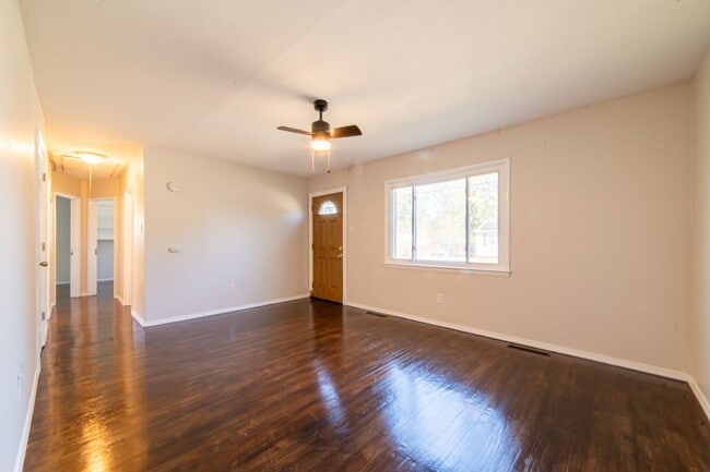 519 Berkeley Dr in Pemberton Township, NJ - Building Photo - Building Photo