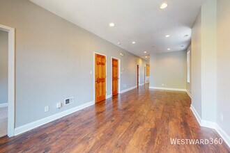 2047 W Cortez St in Chicago, IL - Building Photo - Building Photo