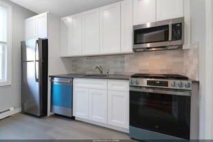 1620 Palisade Ave in Union City, NJ - Building Photo