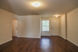 13103 Aiden Cir in Houston, TX - Building Photo - Building Photo