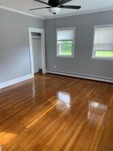 303 Hartford Ave in Bellingham, MA - Building Photo - Building Photo