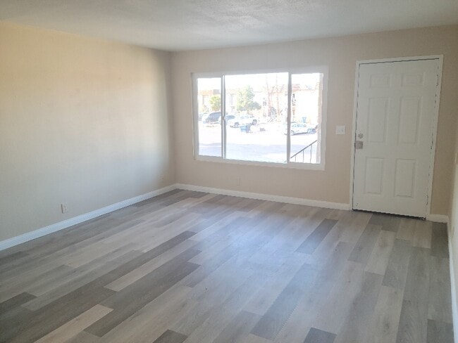 3701 Thomas Ave in North Las Vegas, NV - Building Photo - Building Photo
