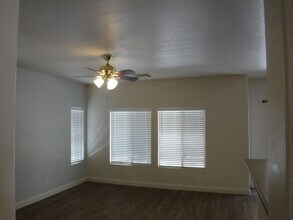 931 Appaloosa Hills Ave in North Las Vegas, NV - Building Photo - Building Photo
