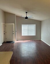 2945 Bronze Creek Way in Tucson, AZ - Building Photo - Building Photo