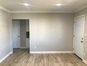 11934 Runnymede St in Los Angeles, CA - Building Photo - Building Photo