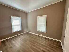 42 Seyle St in Greenville, SC - Building Photo - Building Photo