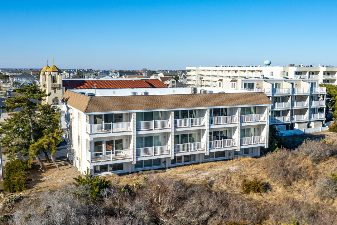 341 8th St S in Brigantine, NJ - Building Photo