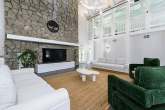 Oak Park Apartments in Affton, MO - Building Photo - Building Photo