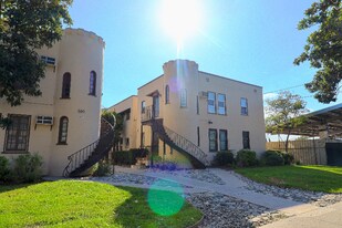 600 E Garfield Ave, Unit Unit 19 in Glendale, CA - Building Photo