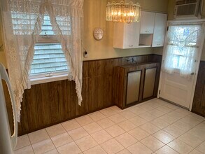 1314 E Centre St in Mahanoy City, PA - Building Photo - Building Photo