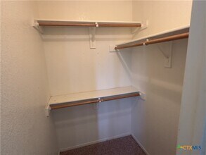 3900 Hitchrock Dr in Killeen, TX - Building Photo - Building Photo