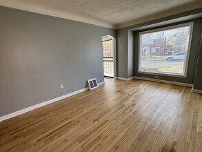 20300 Gilchrist St in Detroit, MI - Building Photo - Building Photo