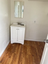 15426 Monte St in Los Angeles, CA - Foto de edificio - Building Photo