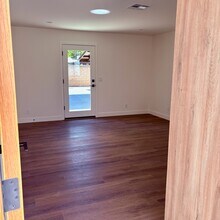 8844 Quakertown Ave in Los Angeles, CA - Building Photo - Building Photo