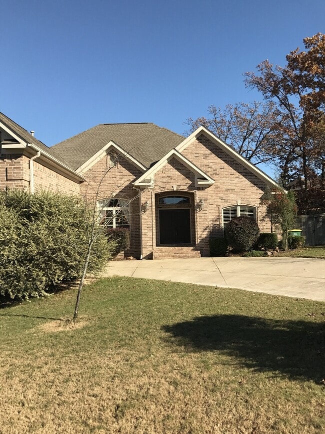 property at 3216 Clearwater Ct