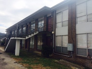 Ridgecrest Apartments in Birmingham, AL - Foto de edificio - Building Photo