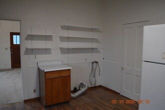 330 SW Bryant St in Clatskanie, OR - Building Photo - Building Photo