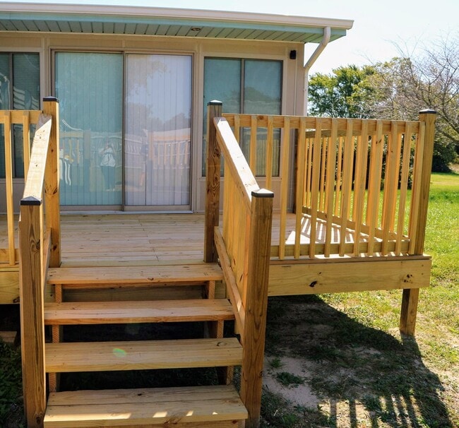 property at 17182 Sweet Briar Rd