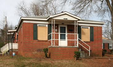 1339-1407 Fairmont St in Charlotte, NC - Foto de edificio - Building Photo