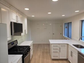 2712 174th Ave NE in Redmond, WA - Building Photo - Building Photo