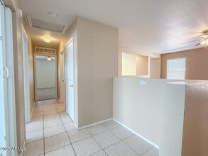 1042 S Clancy Cir in Mesa, AZ - Building Photo - Building Photo