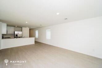 546 Layne Overlook in San Antonio, TX - Foto de edificio - Building Photo