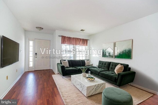 property at 3 Glen Meadow Ct