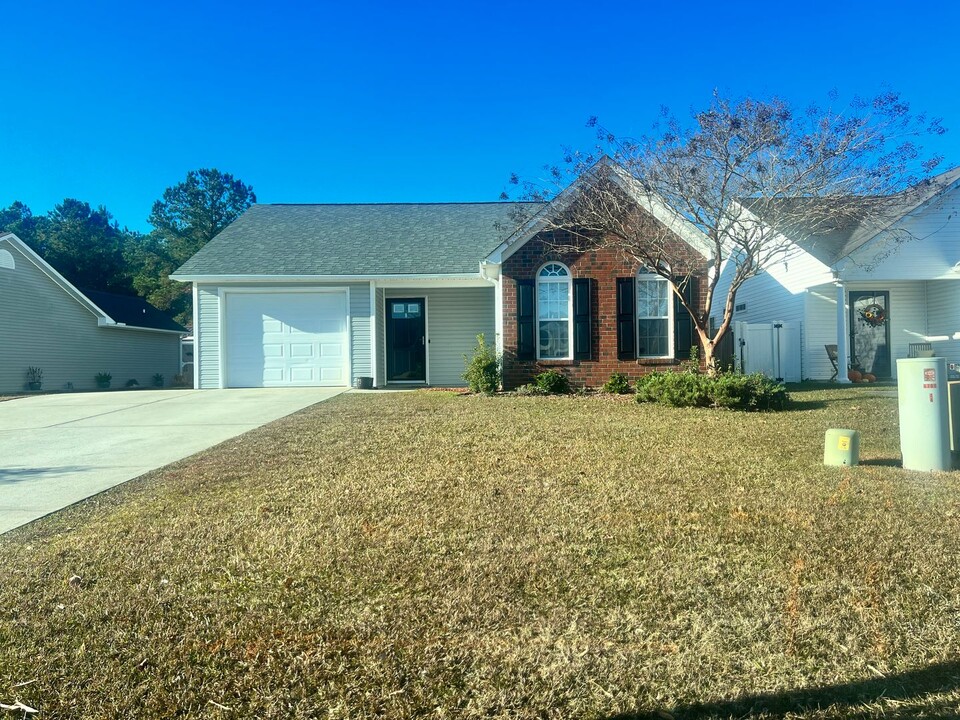 4219 Elizabeth Ave in New Bern, NC - Building Photo