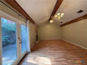 101 Blanco St in San Marcos, TX - Building Photo - Building Photo