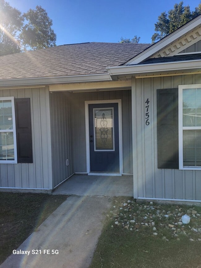 4756 Stonewall Cir in Valdosta, GA - Building Photo - Building Photo