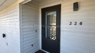 1507 Military Cutoff Rd-Unit -Unit #226 in Wilmington, NC - Building Photo - Building Photo