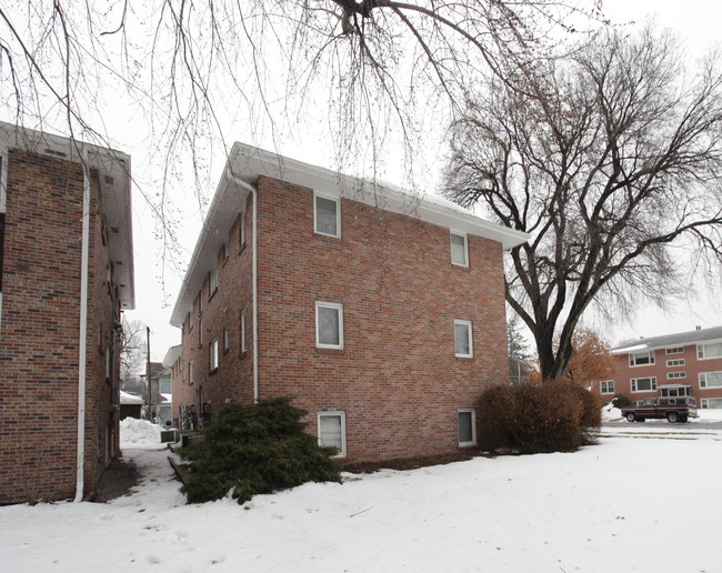 1227 S 18th St in Lincoln, NE - Building Photo - Building Photo