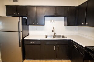 The Manhattan in Mesa, AZ - Building Photo