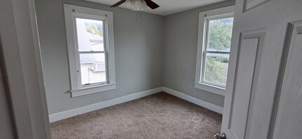 304 Alabama St in St. Joseph, MO - Building Photo - Building Photo