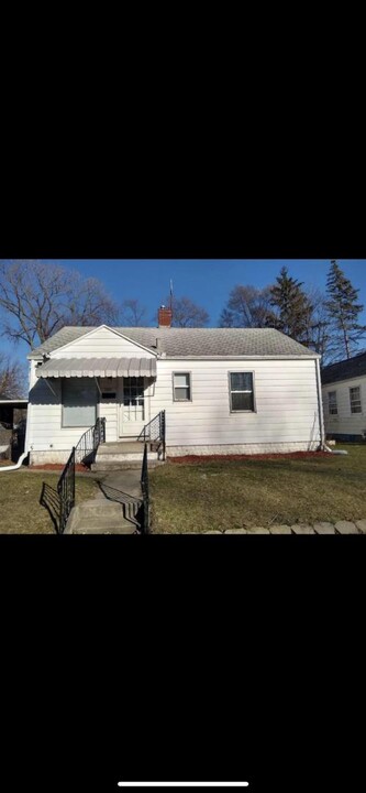 528 S 35th St in South Bend, IN - Building Photo