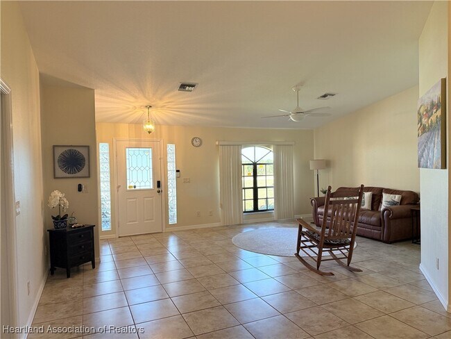 2905 W County Line Rd in Avon Park, FL - Building Photo - Building Photo