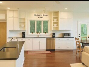 25 Sturges Rd in Sharon, MA - Building Photo - Building Photo