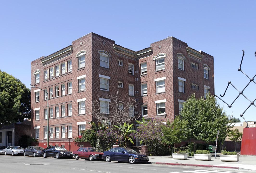 1029 Oak St in Oakland, CA - Foto de edificio