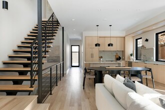 2818 W 40th St in Minneapolis, MN - Building Photo - Building Photo