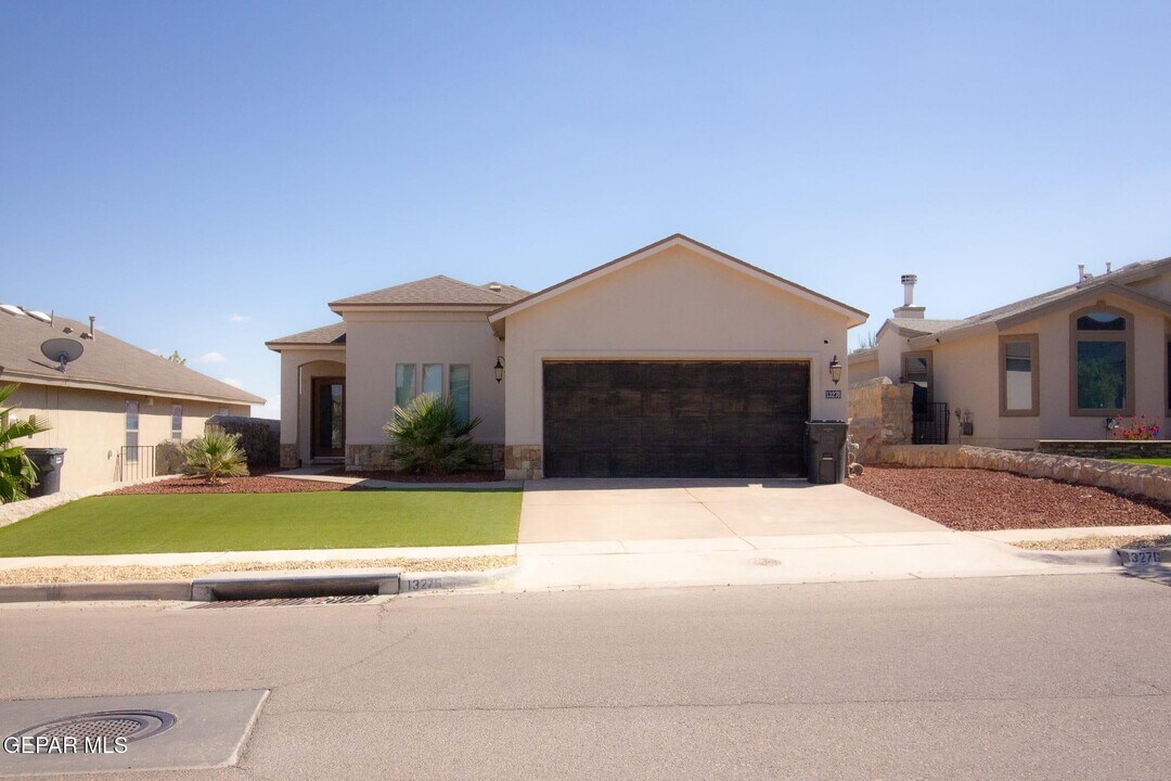 13276 Emerald Isle St in Horizon City, TX - Building Photo