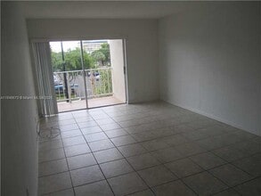 7757 SW 86th St in Miami, FL - Building Photo - Building Photo