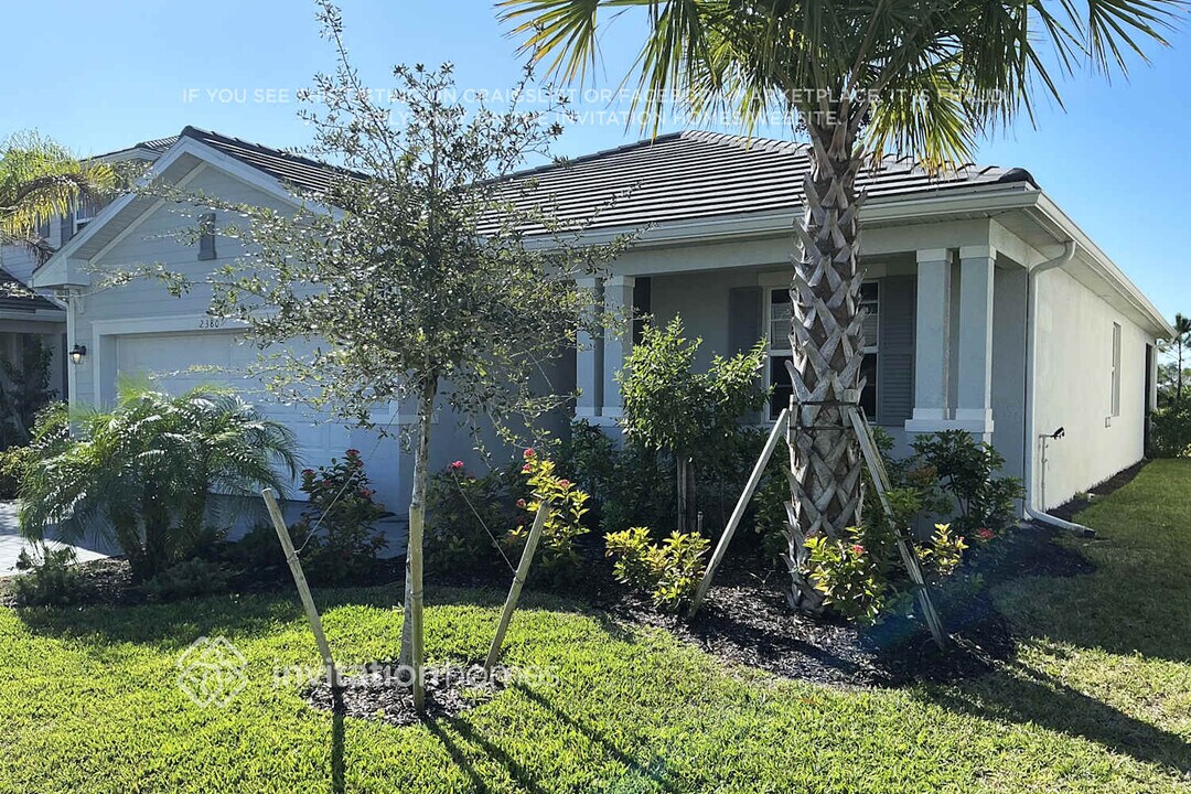 2380 Dragonfruit Wy in Naples, FL - Building Photo